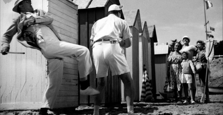 Plenerowe seanse do letniego kina w ramach Lato na Jazdowie