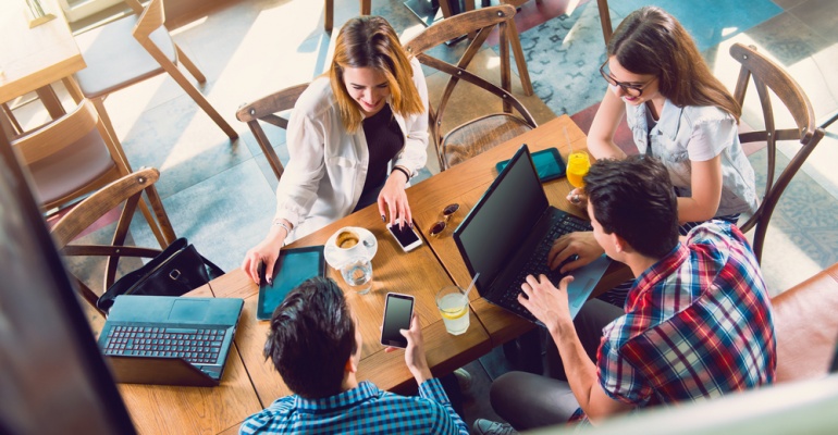 Organizacje studenckie – dlaczego warto do nich należeć?