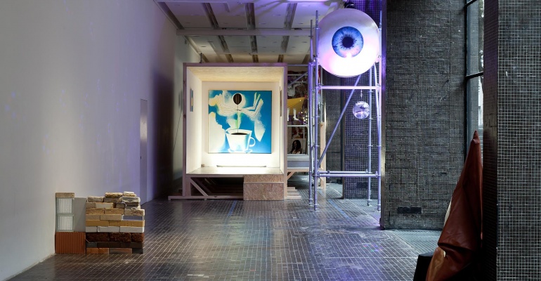 Oprowadzanie kuratorskie po wystawie "Szalona galeria"