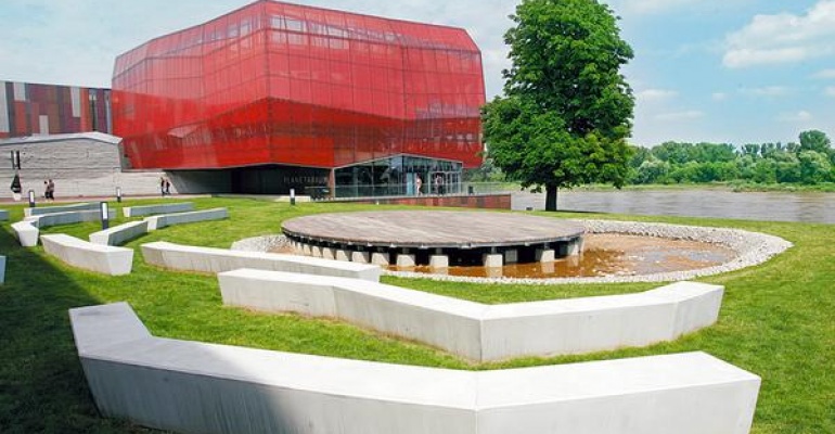 Dzielnica Wisła wzbogacona o przestrzeń artystyczną