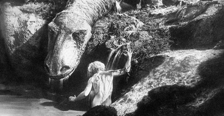 Od Caligariego Do Hitlera – Narodziny Zła