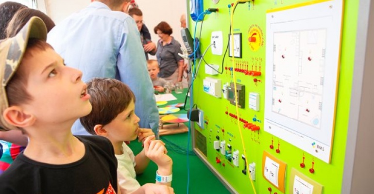 21. Piknik Naukowy na Stadionie Narodowym