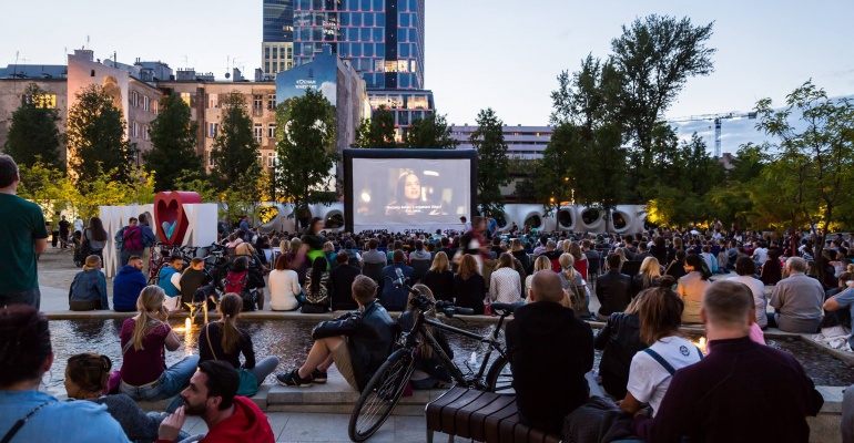 Kino Letnie na placu Europejskim