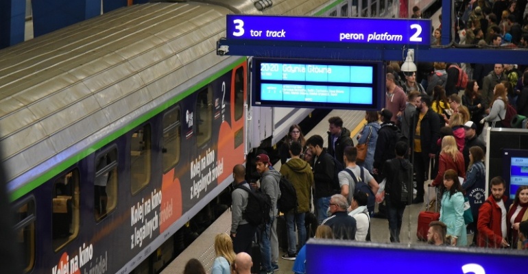 Wagony kinowe w pociągach do Gdyni i Zakopanego