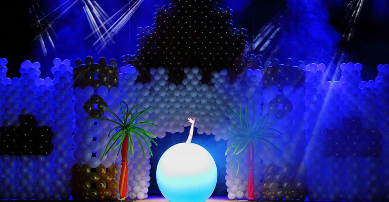 Interaktywne widowisko balonowe dla całej rodziny