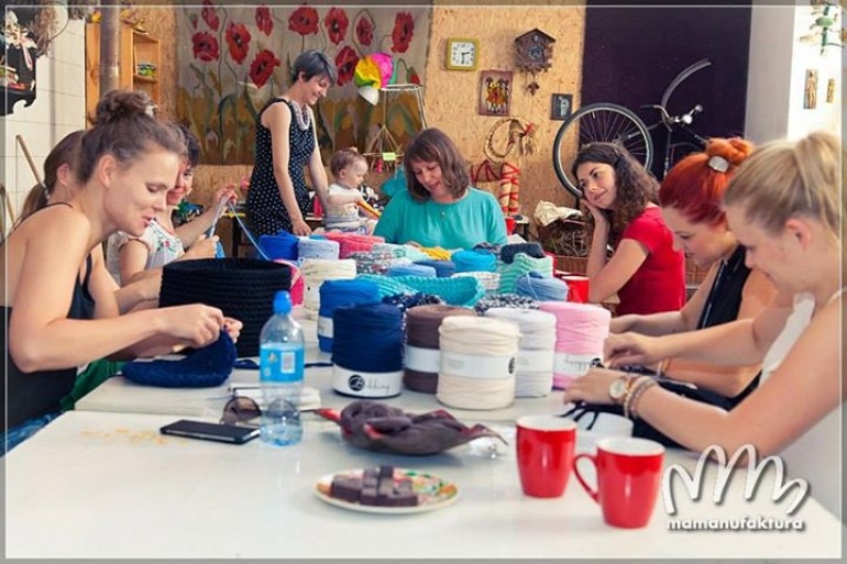 Bobbinowanie z Mamanufakturą - pufy!