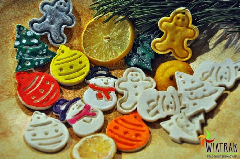 WARSZTATY TWORZENIA OZDÓB ŚWIĄTECZNYCH Z MASY SOLNEJ