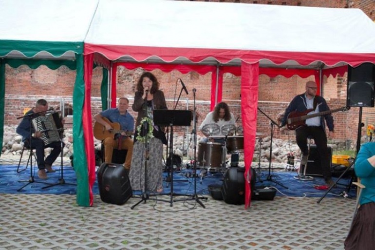 [ZGRZYT -  I urodziny ]  POD FRYZJERKĄ -Koncert promocyjny i premiera płyty "Antymianownik"