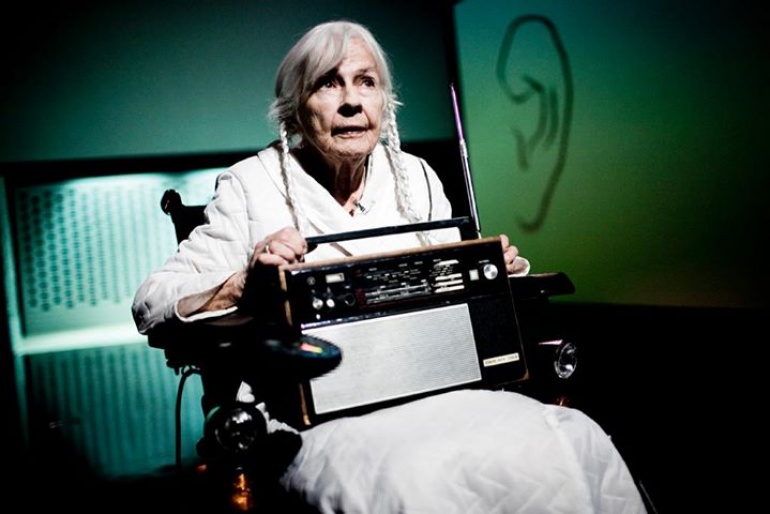 Między nami dobrze jest