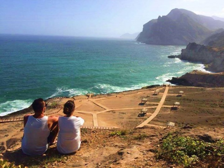 Z baśni 1001 nocy" przez Turcję, Iran, Zjednoczone Emiraty Arabskie i Oman