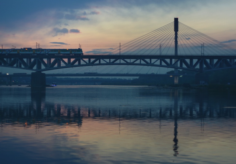 Przepraszam czy tu biją ? czyli przestępcza Warszawa