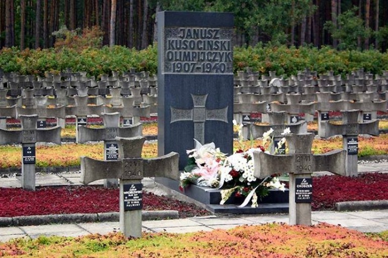 Palmiry czyli "Warszawski Katyń"