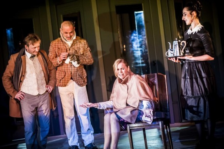 Spektakl "Wiśniowy sad" w Teatrze Studio