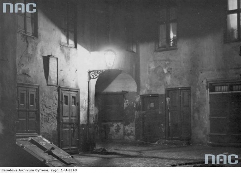 Przepraszam, czy tu biją? czyli przestępcza Warszawa