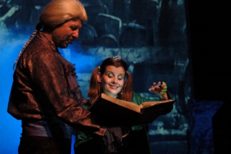 "W pogoni za bajką" - musical w Teatrze Rampa