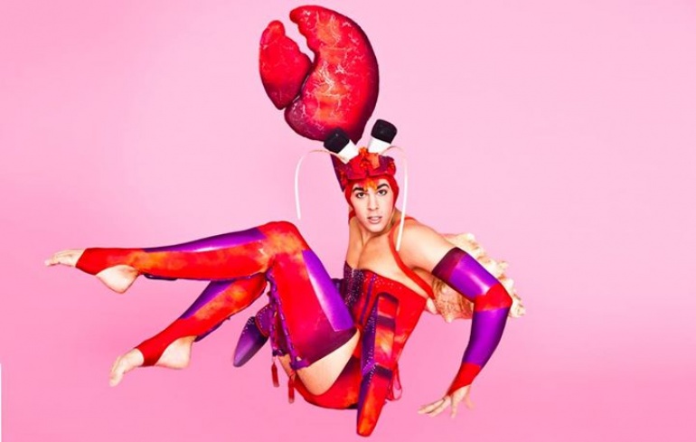 Mr. Gorgeous w Worku Kości! Boylesque Show z Gwiazdą!