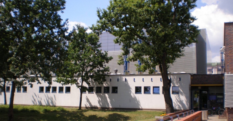 Białołęcki Ośrodek Sportu Strumykowa 21