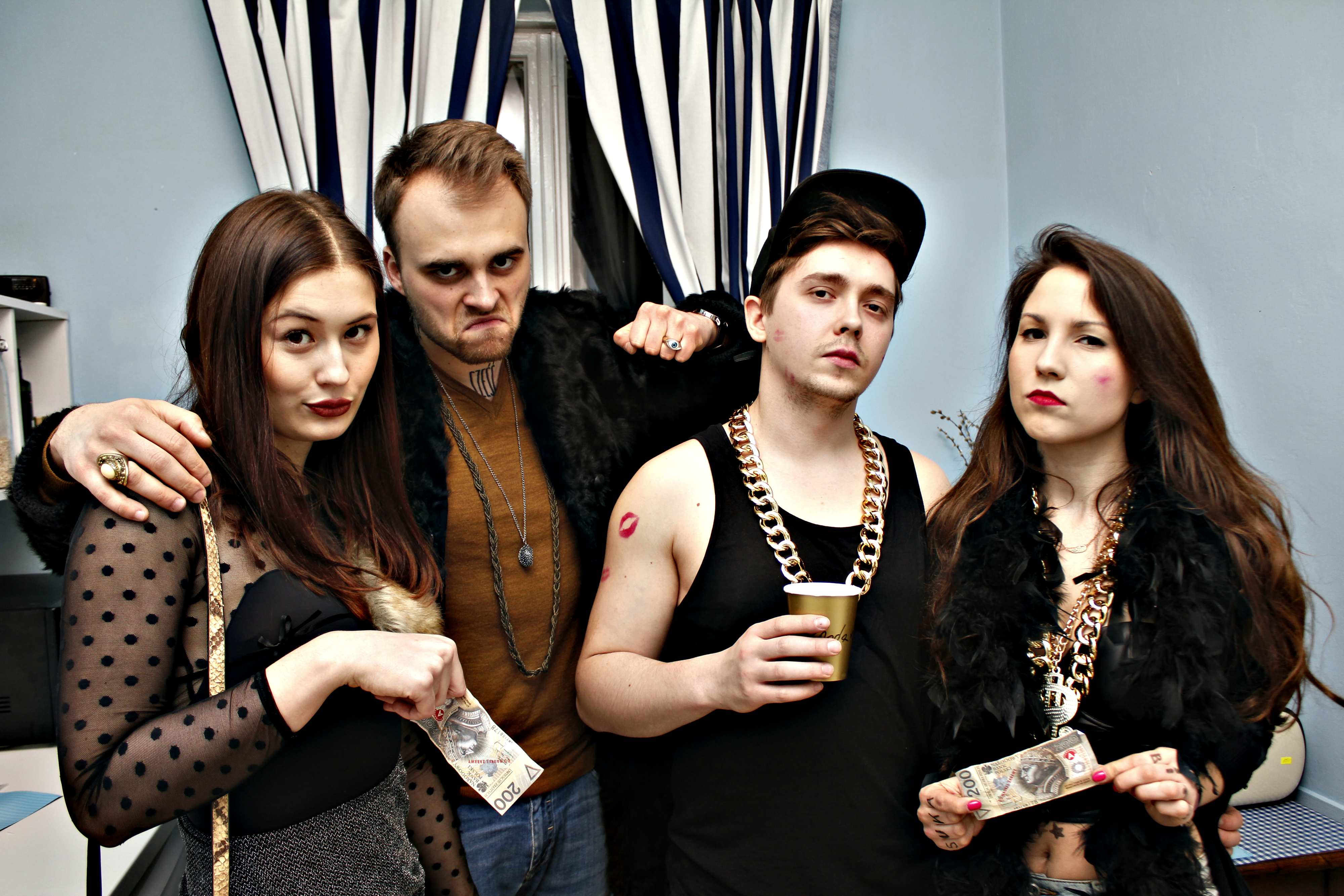 hajs, partybox, gadżety imprezowe, domówka, wygraj gadżety, mnm