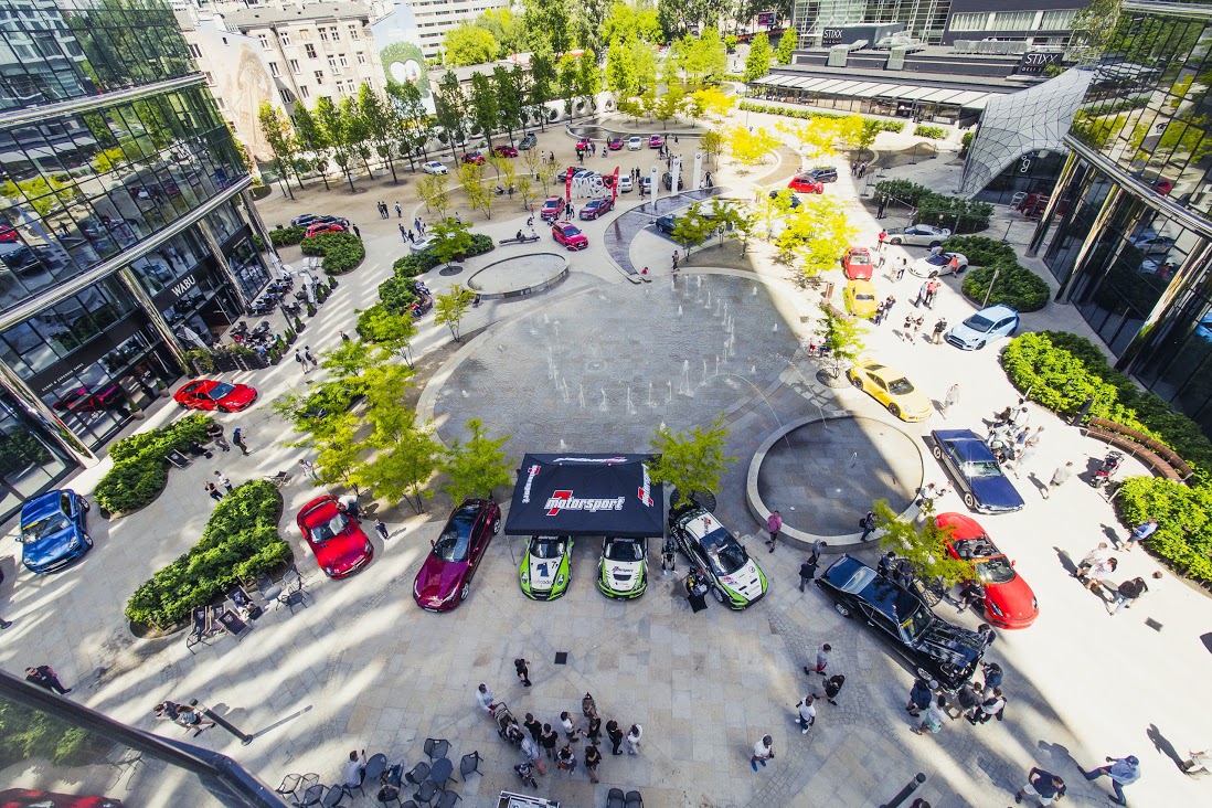 samochód warszawa kawa mówią na mieście