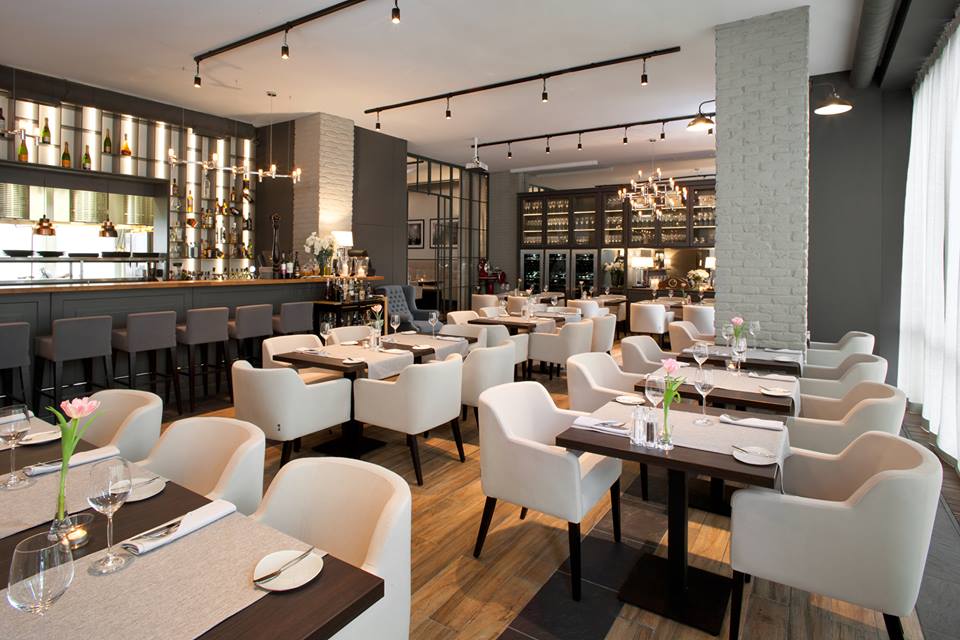 robert sowa restauracja warszawa mówią na mieście